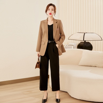时尚西装外套女2023年春秋气质修身显瘦时尚小个子西服外套女