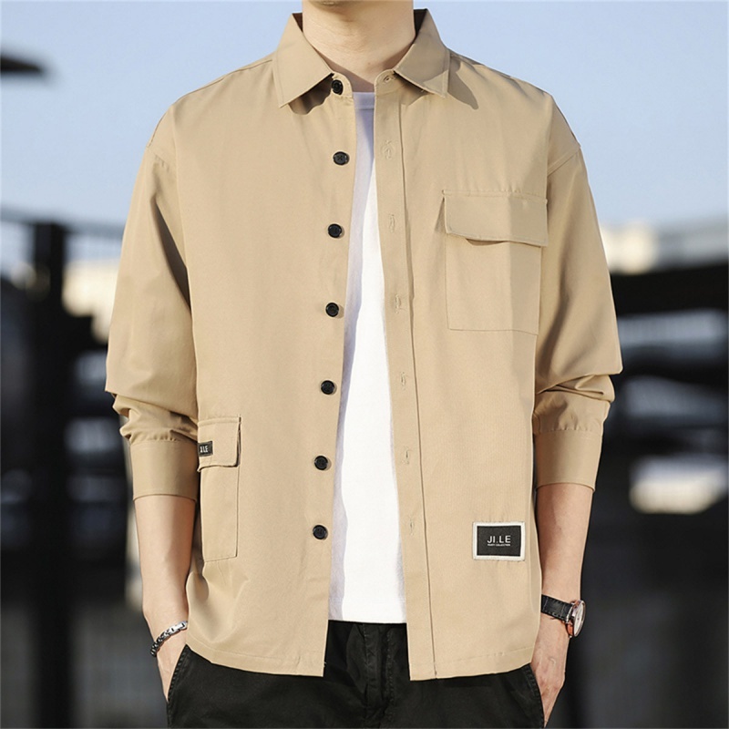 运动外套户外休闲时尚百搭男士春夏翻领排扣开衫轻盈透气宽松长袖